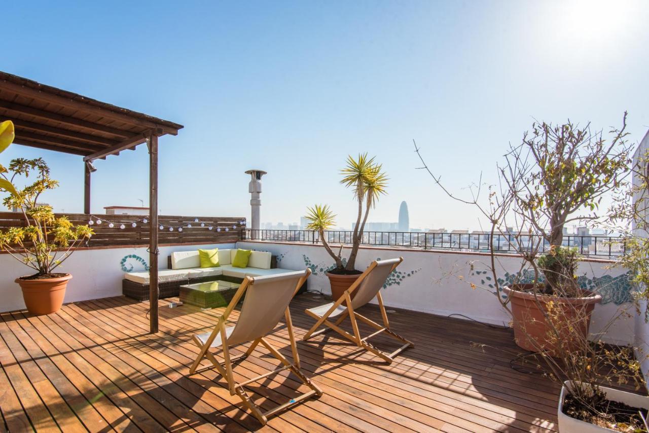 Exclusive Sagrada Familia Penthouse With Sea Views *