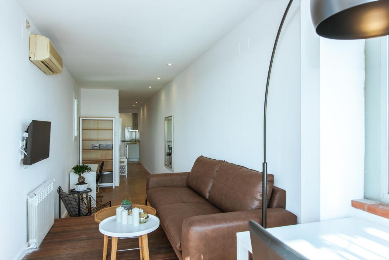 Exclusive Sagrada Familia Penthouse With Sea Views *