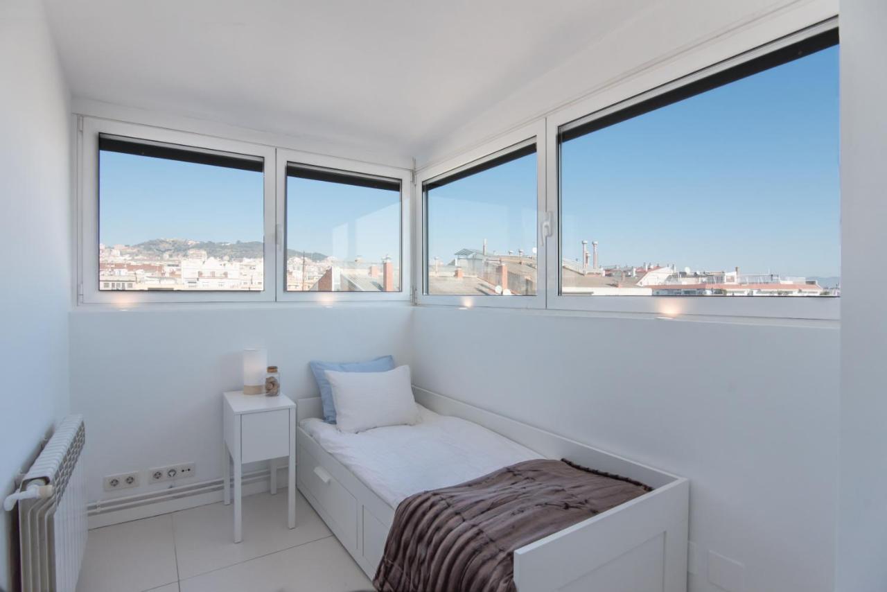 Exclusive Sagrada Familia Penthouse With Sea Views Barcelona